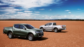 Nowe Mitsubishi L200 bez tajemnic! BIZNES, Motoryzacja - Już jesienią debiut Mitsubishi L200 - pierwszego na świecie terenowego pickupa, który oferuje komfort auta osobowego.