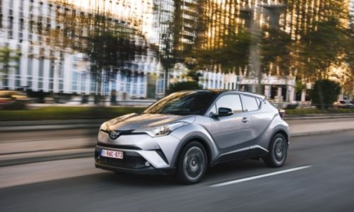 Toyota C-HR liderem segmentu SUV w Japonii