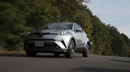 Hybrydy coraz silniejsze na rynku. Toyota liderem BIZNES, Motoryzacja - Europejczycy przekonują się do hybryd. Ich dalsza popularyzacja przyniesie nie tylko poprawę jakości powietrza, którym oddychamy.