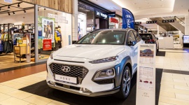 Salon samochodowy w Magnolia Park. Festiwal trwa [ZDJĘCIA] Motoryzacja, LIFESTYLE - Festiwal Samochodowych Nowości w Magnolia Park już trwa. Lexus, Jeep, Mazda, Jaguar, Range Rover i inne marki znajdziemy w jednym miejscu. To doskonała okazja do przyjrzenia się najnowszym trendom w motoryzacji. Festiwal zakończy się 31 października. Wstęp jest bezpłatny.