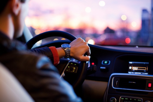 Bezpieczne hamulce to bezpieczna jazda Motoryzacja, LIFESTYLE - Nieprzewidziane sytuacje na drodze zdarzają się właściwie co chwilę.