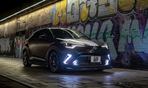 Hybrydowa Toyota C-HR z pakietem TRD - eksperyment brytyjskiej tunerki Motoryzacja, LIFESTYLE - Samochody Toyoty to bardzo wdzięczny materiał do modyfikacji.