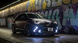 Hybrydowa Toyota C-HR z pakietem TRD – eksperyment brytyjskiej tunerki